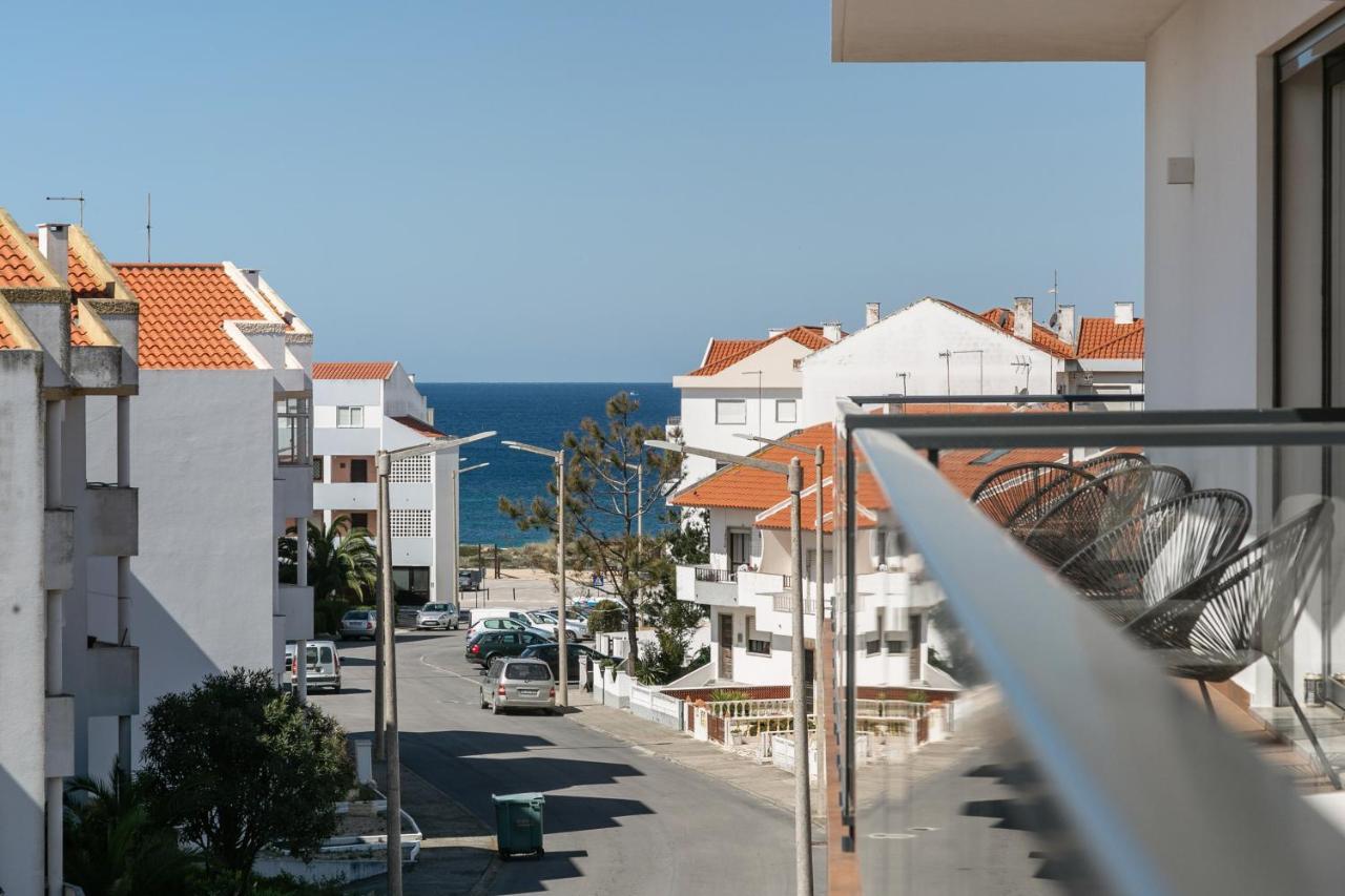 Consolacao & Supertubos Beach House Екстер'єр фото